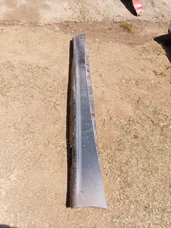 BMW 1 series side scurt