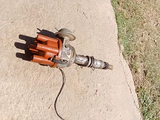 Ford red cap bosch points distributor