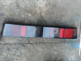 Ford sapphire tail lights set R1000