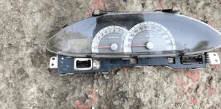 Toyota Yaris 1NZ 15-18 speedometer