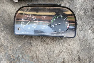 BMW E28 speedometer