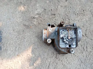 BMW M30 airflow meter sensor