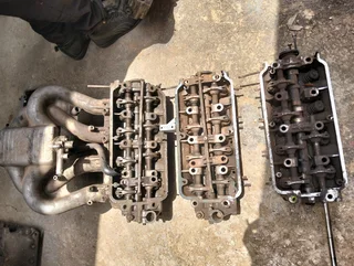 BMW M10 cylinder heads 3 in stock