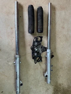 Kawasaki KLE 500 Forks &amp; Triple Clamp