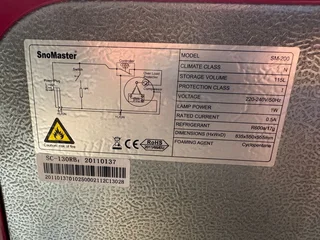 Snowmaster Bar Fridge Retro Red SM-200