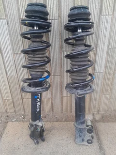 Renault Triber left and right side Shock for sale
