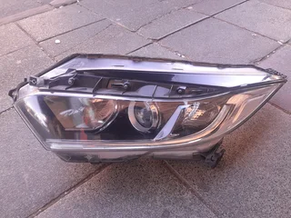 Honda HR-V/HRV left side headlight/head light for sale