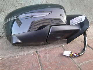 Nissan Navara right side view Mirror for sale