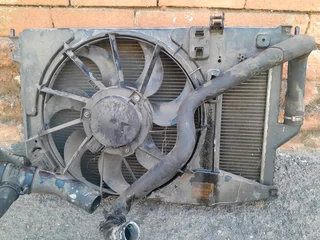 Renault Sandero Radiator, Aircon Radiator and Fan (Radiator Set) for sale