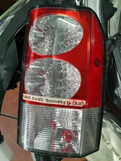 Land Rover Discovery 4 right side LED tail light for sale