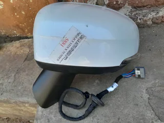 Volvo XC60/XC 60 left side view Mirror for sale