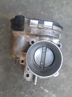 Hyundai Grand i10 Throttle Body for sale