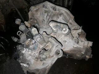 Suzuki Swift Gearbox/Gear Box for sale