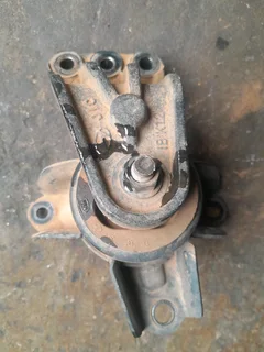 Hyundai i20 Engine mounting/Bracket for sale