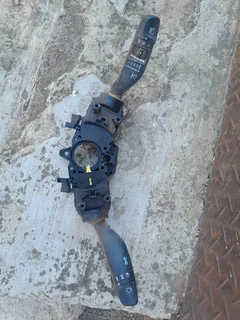 Hyundai i20 Indicator, headlights and Wiper Switch for sale