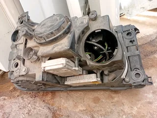 Land Rover Range Rover Sport left side xenon headlight/head light for sale