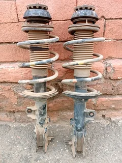 Hyundai i20 left and right side front Shocks for sale