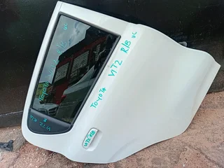 Toyota Vitz right rear Door for sale