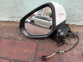 Audi Q3 left side view Mirror for sale