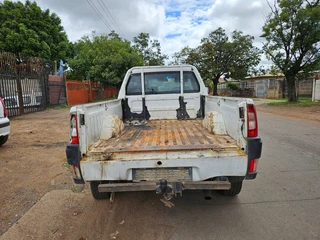 Tata Xenon 3.0 bakkie stripping for spares