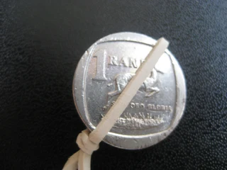 Rare Mint Error Coin - SA R1