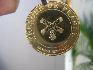 Medal - Ad posted by Jan Derek