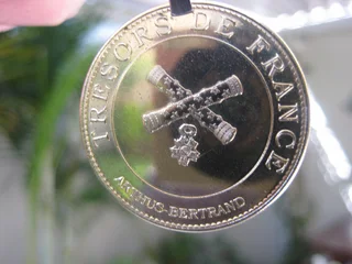 Medal - Ad posted by Jan Derek