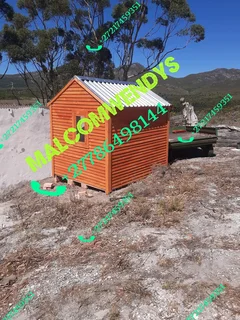 Wendy house &amp; Nutect house for sale