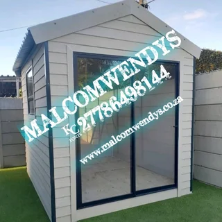 Wendy house &amp; Nutect house for sale