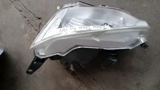 Isuzu Dmax head light