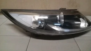 Kia sportage headlight