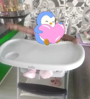 Baby feeding chair