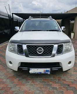 2012 NISSAN NAVARA 2.5 DCI 4X4 AUTOMATIC SPAIN SPEC