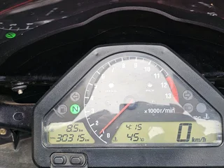 HONDA CBR 1000RR FIREBLADE