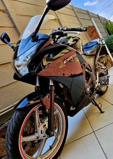 2012 HONDA CBR 250R (MINT CONDITION)