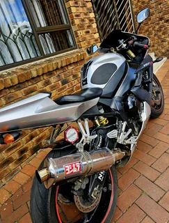 YAMAHA YZF R1 LIMITED EDITION