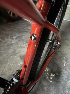 Specialized rockhopper barely used with stand!