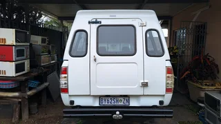 FORD RANGER 2.5 DIESEL 4 X 4. VERY GOOD CLEAN ORIGINAL CONDITION. PH - 0684918517 /  0836674365