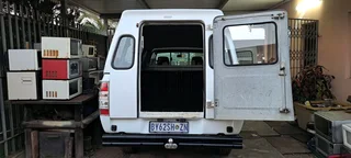 FORD RANGER 2.5 DIESEL 4 X 4. VERY GOOD CLEAN ORIGINAL CONDITION. PH - 0684918517 /  0836674365