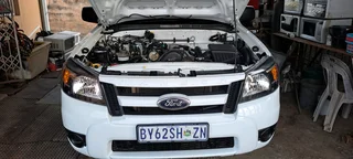 FORD RANGER 2.5 DIESEL 4 X 4. VERY GOOD CLEAN ORIGINAL CONDITION. PH - 0684918517 /  0836674365