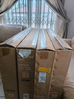 Samsung 55AU7000 UHD TV