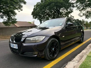 2012 BMW E90 320d AT