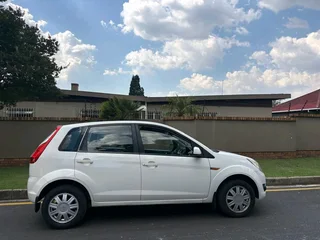 2012 FORD FIGO 1.4L TREND