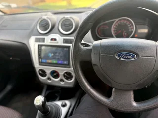 2012 FORD FIGO 1.4L TREND