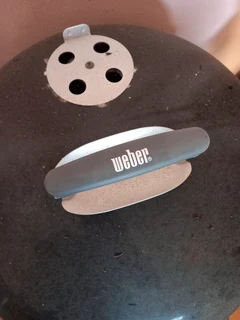 Weber compact kettle braai 57cm.