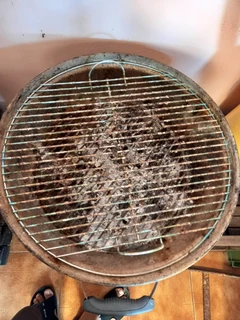 Weber compact kettle braai 57cm.