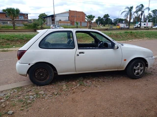 FORD FIESTA  1.4 CVH FUEL INJECT FOR STRIPPING CALL FOR INFO