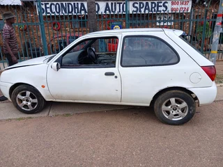 FORD FIESTA  1.4 CVH FUEL INJECT FOR STRIPPING CALL FOR INFO