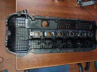 Bmw 330i E46 Tappet Cover 6 Cylinder  Head For Sale