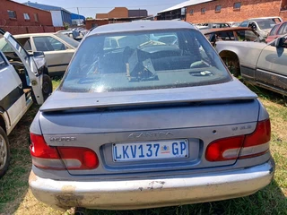 Hyundai Elantra Body  Parts Sor Sale